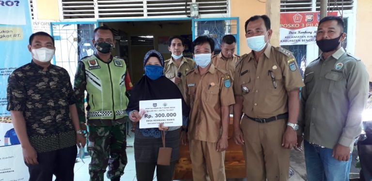 Sukses bagikan BLT DD Desa Kembang Manis Bengkulu Utara