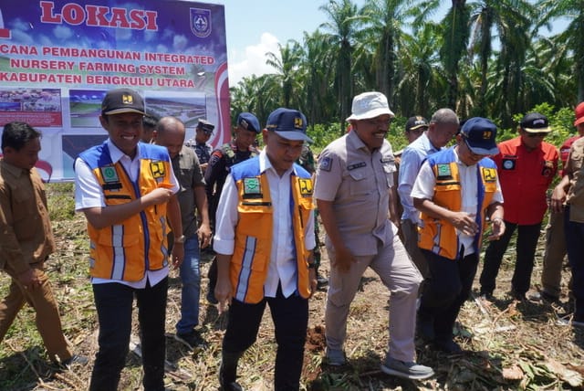 Bupati BU Terima Kunker Kementerian PUPR, Tinjau Lokasi Rencana Pembangunan Integrated Nursery Farming System